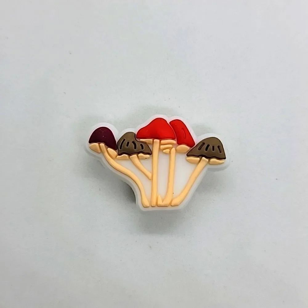 🎈5/$10🎈CROC CHARMS.. mushroom..